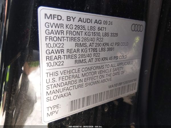 2025 AUDI Q8
