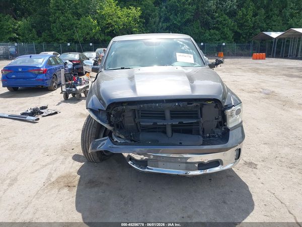 2016 RAM 1500 LARAMIE