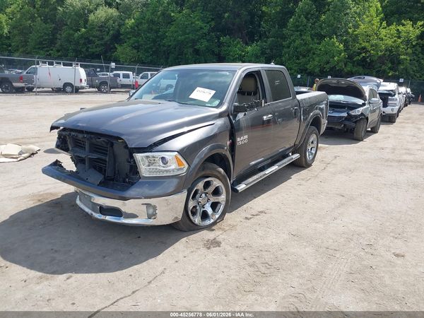 2016 RAM 1500 LARAMIE