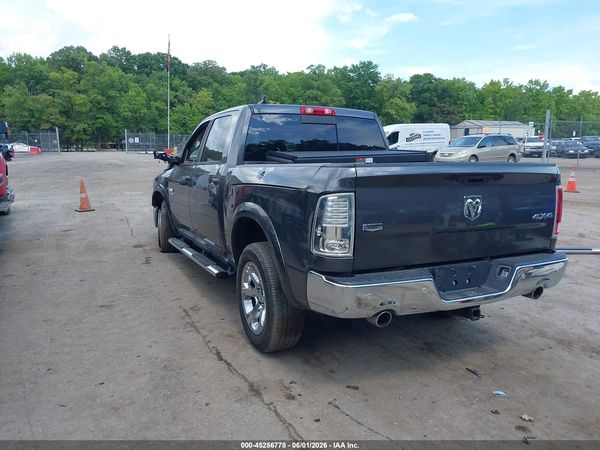 2016 RAM 1500 LARAMIE