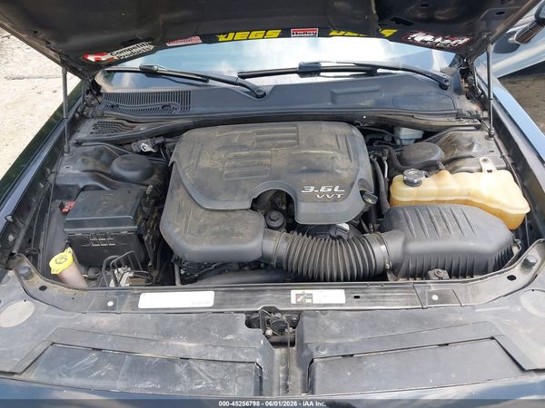 2012 DODGE CHALLENGER SXT