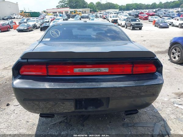 2012 DODGE CHALLENGER SXT