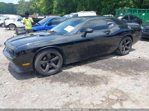 2012 DODGE CHALLENGER SXT