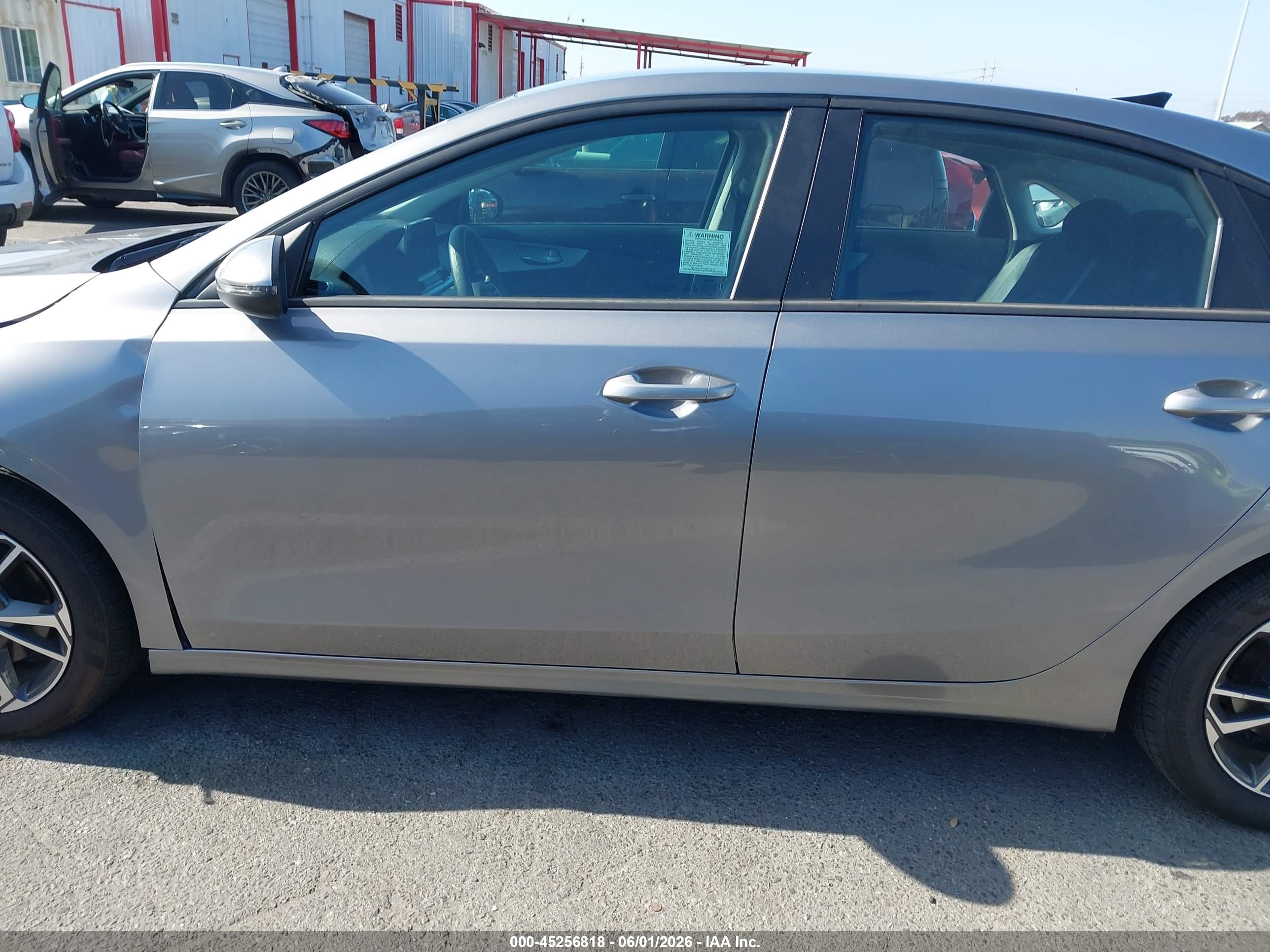 2024 KIA FORTE LXS