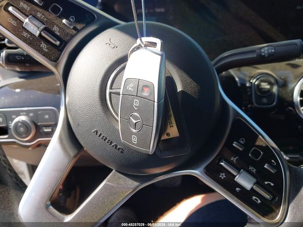 2021 MERCEDES-BENZ A 220 A220
