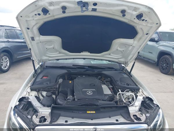 2019 MERCEDES-BENZ E 300 E300