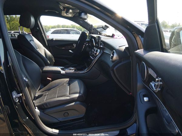 2019 MERCEDES-BENZ GLC 300 4MATIC
