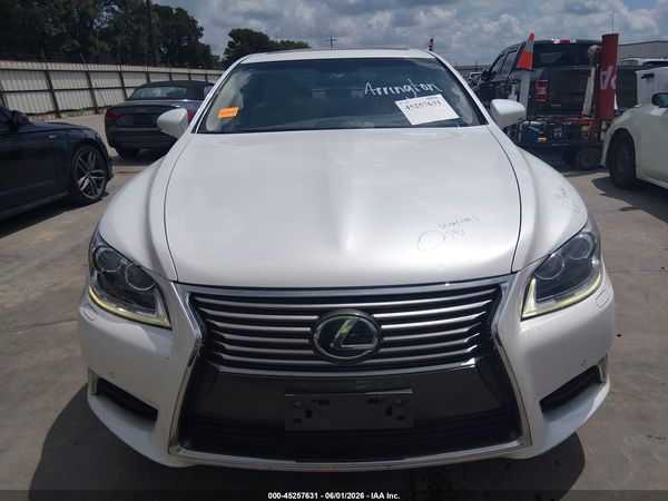 2017 LEXUS LS 460 L