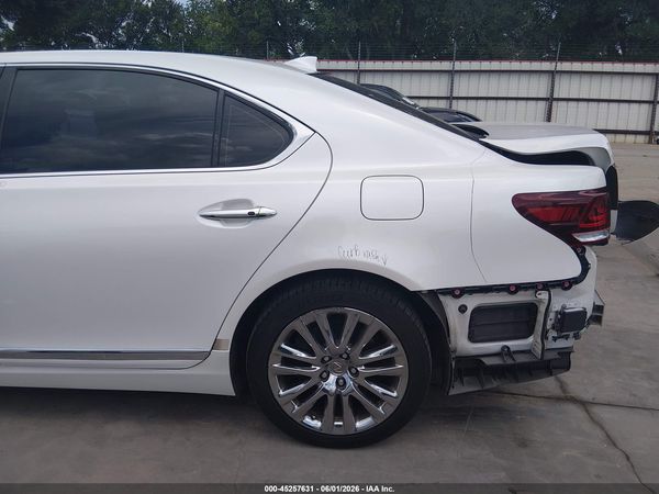 2017 LEXUS LS 460 L