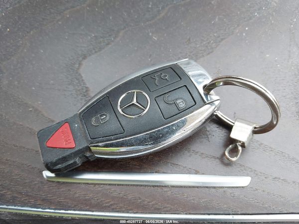 2019 MERCEDES-BENZ GLC 300 4MATIC