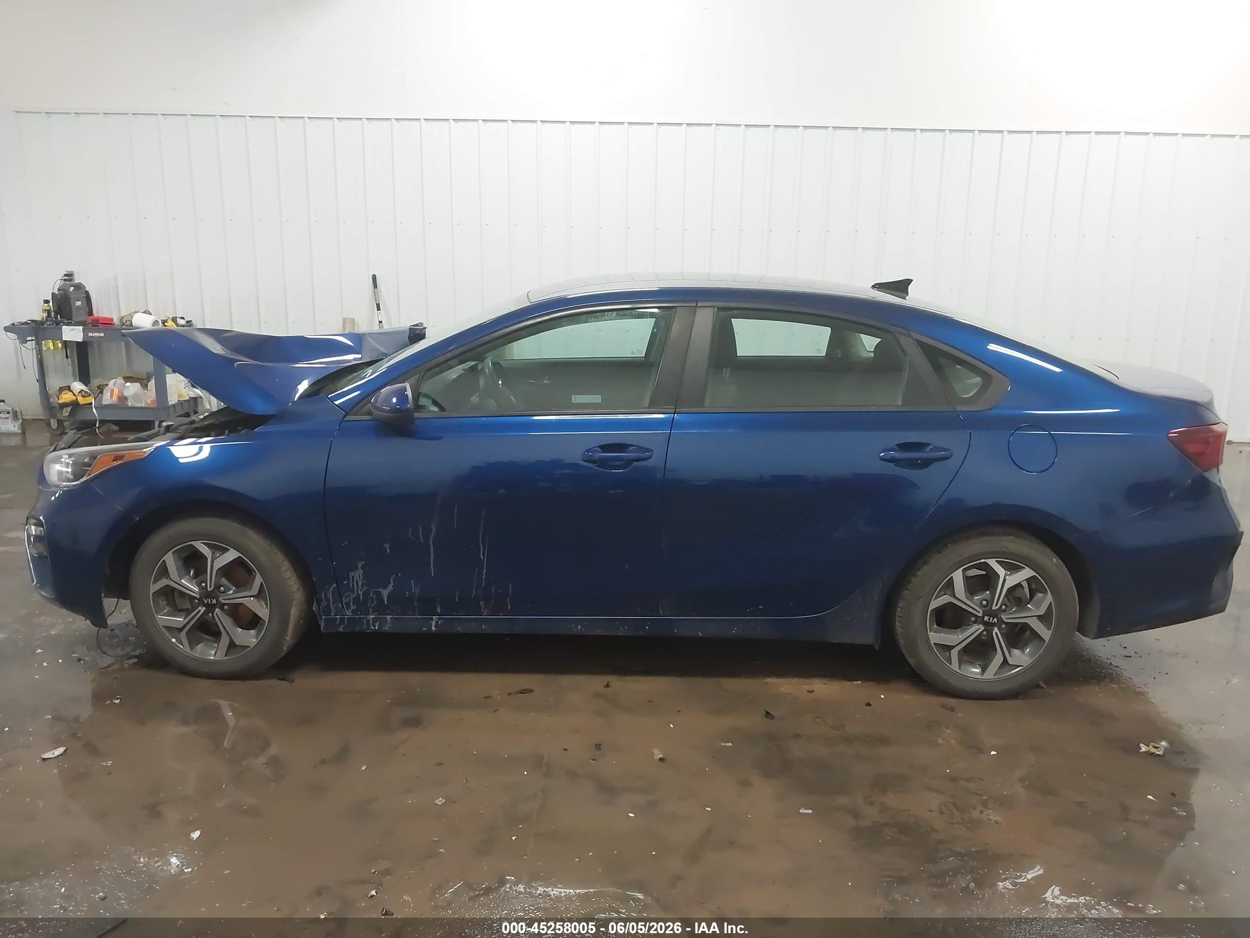 2019 KIA FORTE LXS
