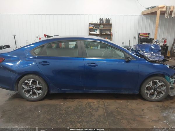 2019 KIA FORTE LXS