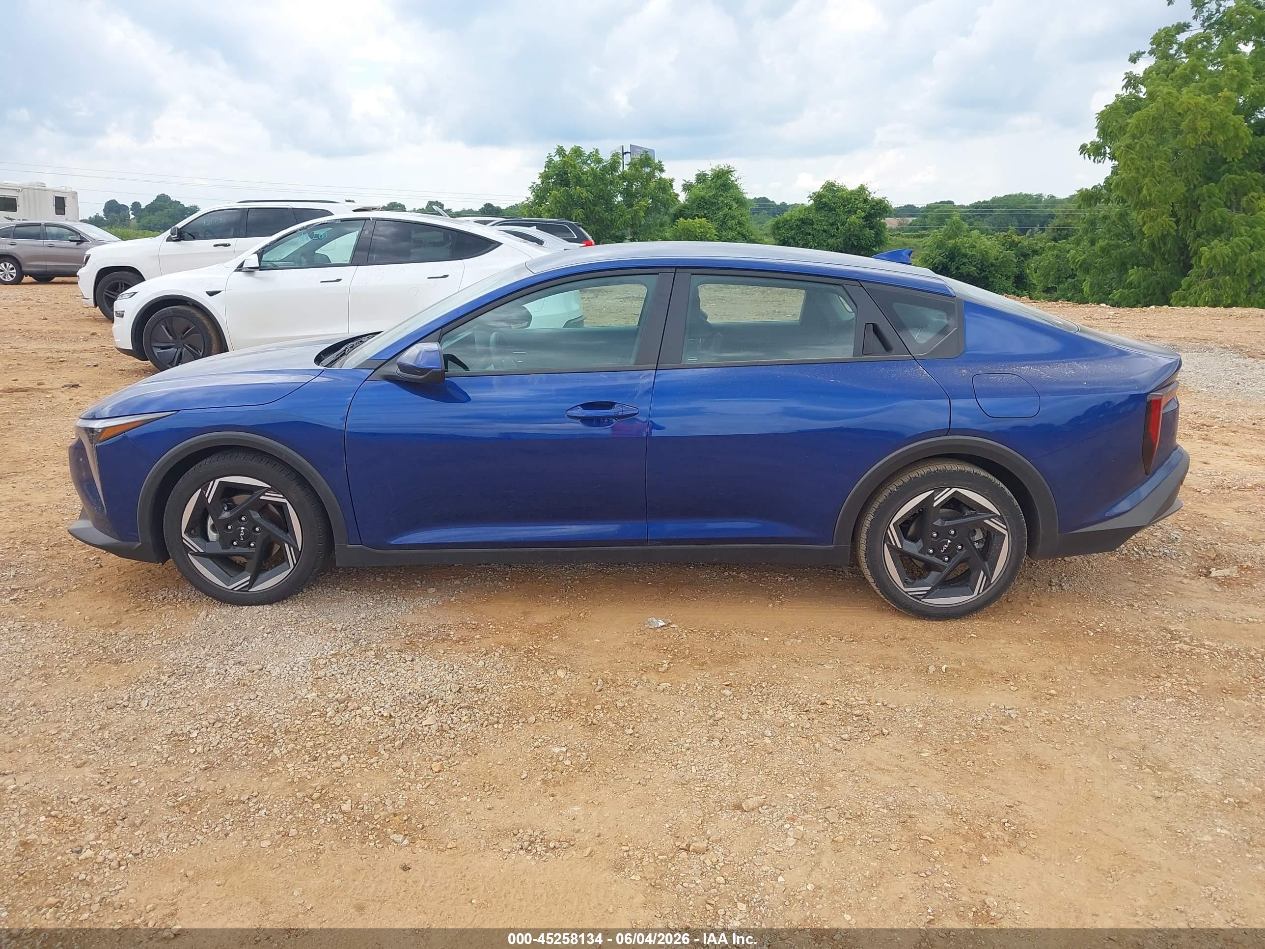 2025 KIA K4 EX