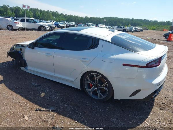 2021 KIA STINGER GT2