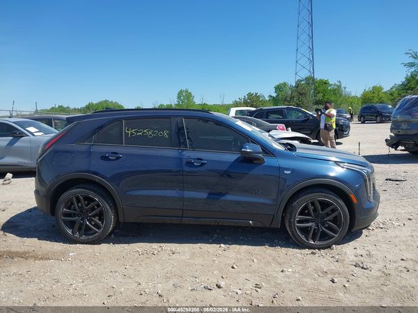 2019 CADILLAC XT4 AWD SPORT