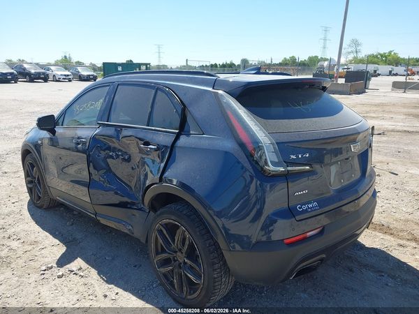 2019 CADILLAC XT4 AWD SPORT
