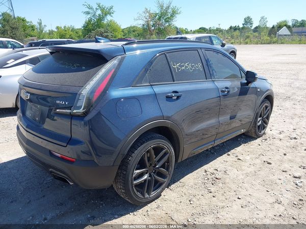 2019 CADILLAC XT4 AWD SPORT