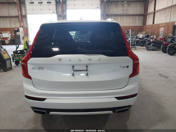 2019 VOLVO XC90 T6 R-DESIGN