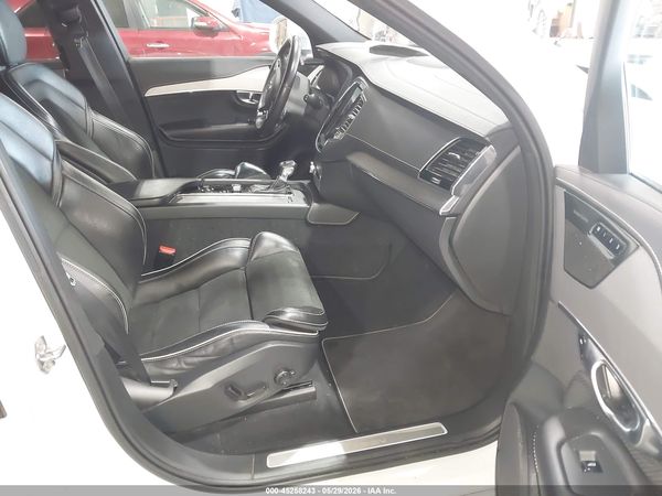 2019 VOLVO XC90 T6 R-DESIGN