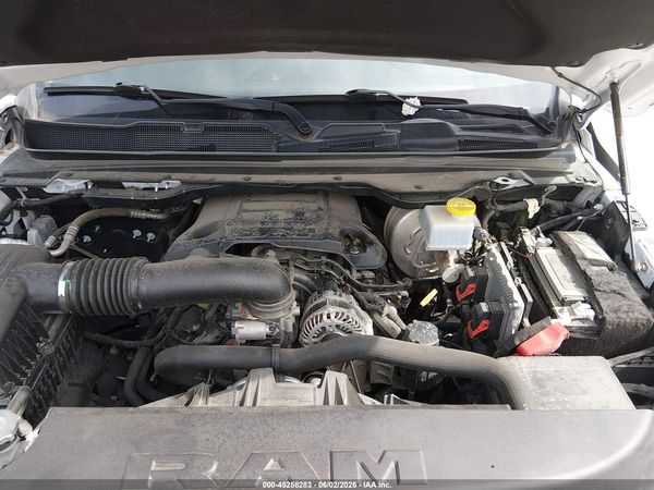2022 RAM 1500 LARAMIE  4X4 5'7 BOX