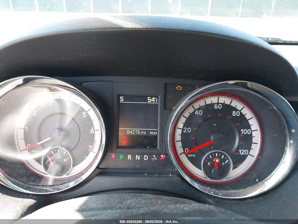 2014 DODGE GRAND CARAVAN SXT — I7