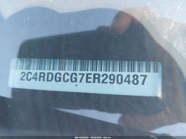2014 DODGE GRAND CARAVAN SXT — I9