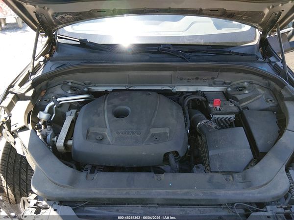 2019 VOLVO XC60 T5 MOMENTUM