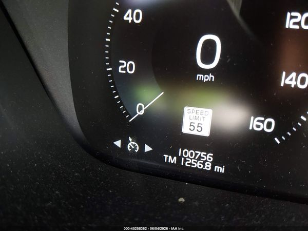 2019 VOLVO XC60 T5 MOMENTUM