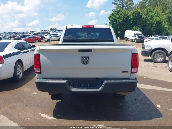 2017 RAM 1500 TRADESMAN  4X2 5'7 BOX