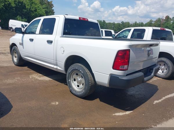 2017 RAM 1500 TRADESMAN  4X2 5'7 BOX