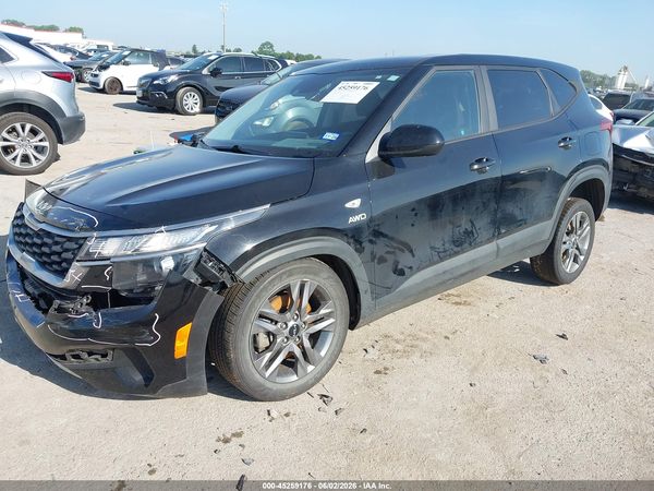 2023 KIA SELTOS LX