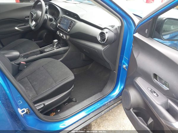 2024 NISSAN KICKS SV XTRONIC CVT