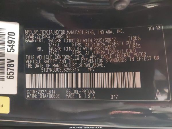 2013 TOYOTA SIENNA XLE V6 8 PASSENGER — I9
