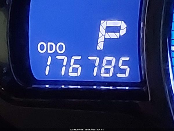 2013 TOYOTA SIENNA XLE V6 8 PASSENGER — I118