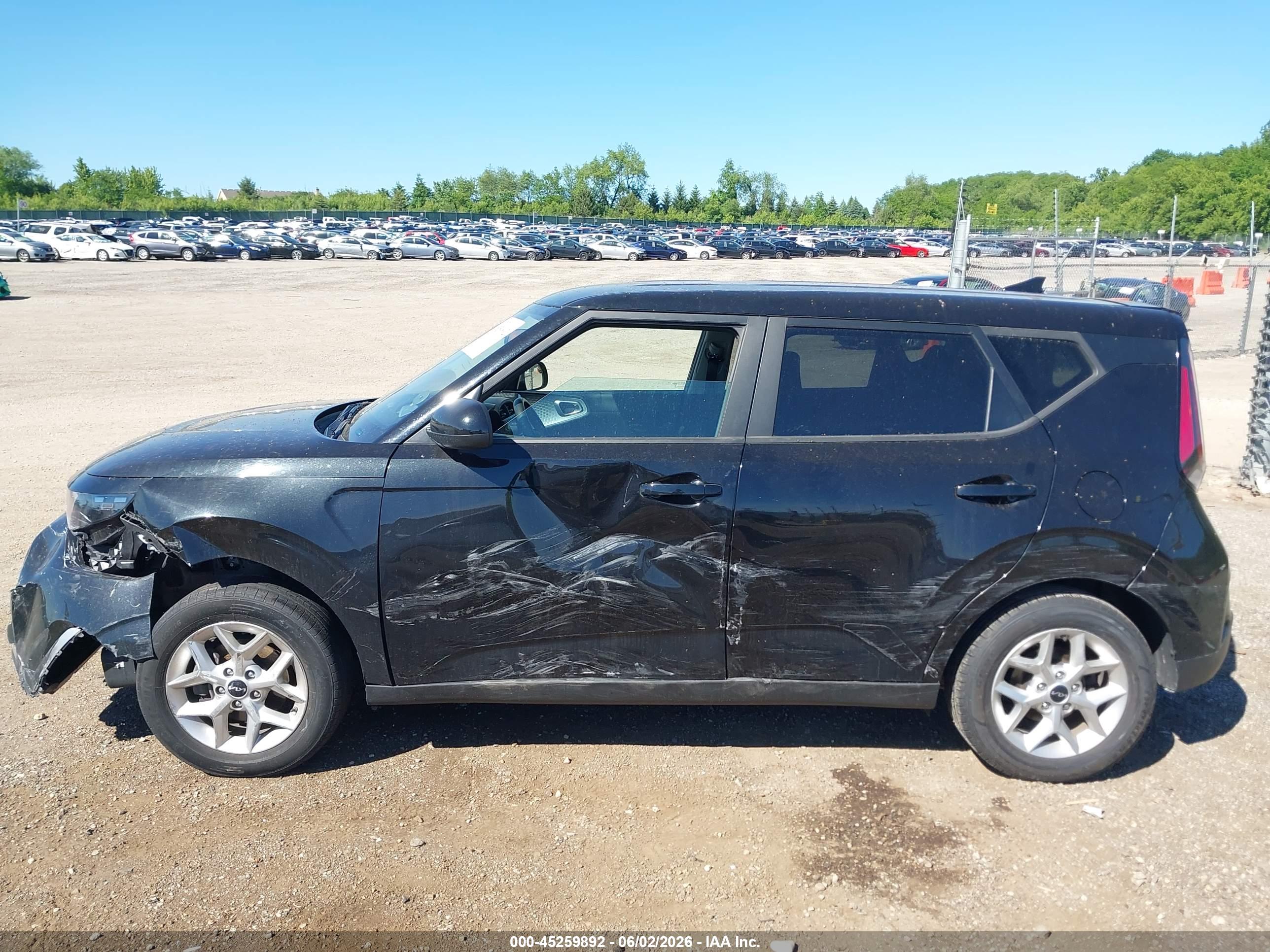 2023 KIA SOUL LX