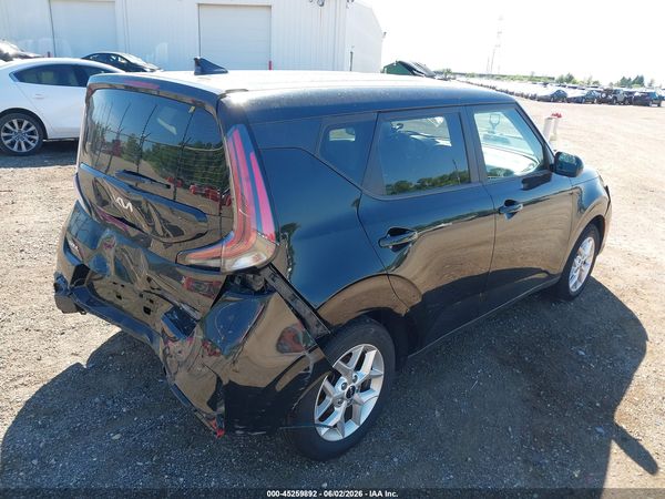 2023 KIA SOUL LX