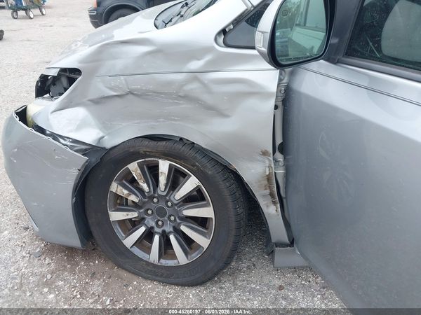 2018 TOYOTA SIENNA LIMITED 7 PASSENGER — I6