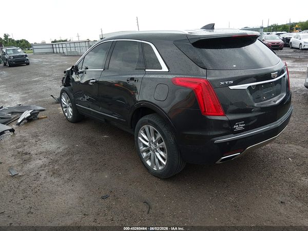 2017 CADILLAC XT5 PLATINUM