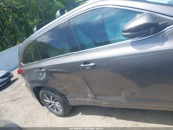2018 TOYOTA HIGHLANDER XLE