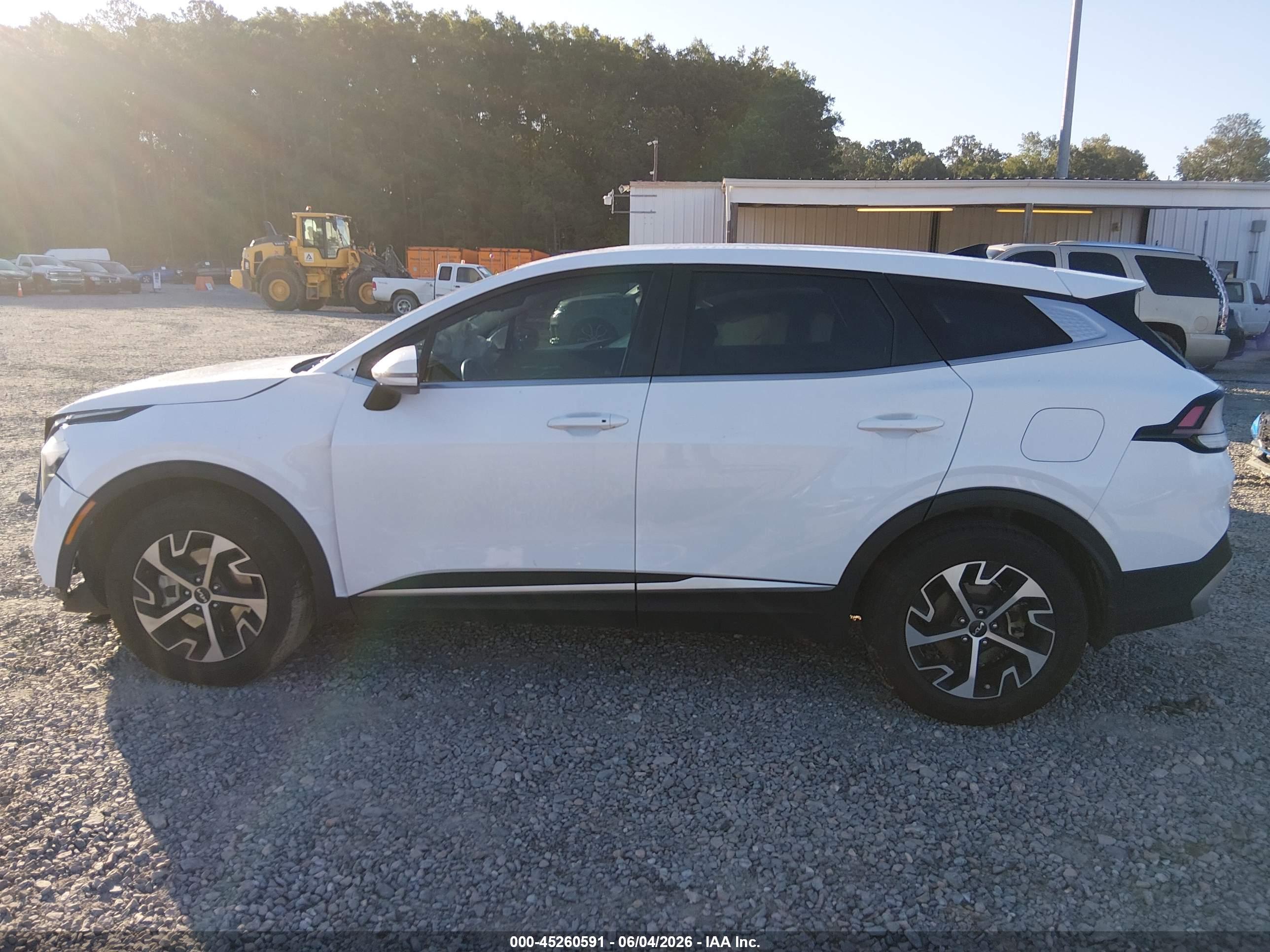 2023 KIA SPORTAGE EX