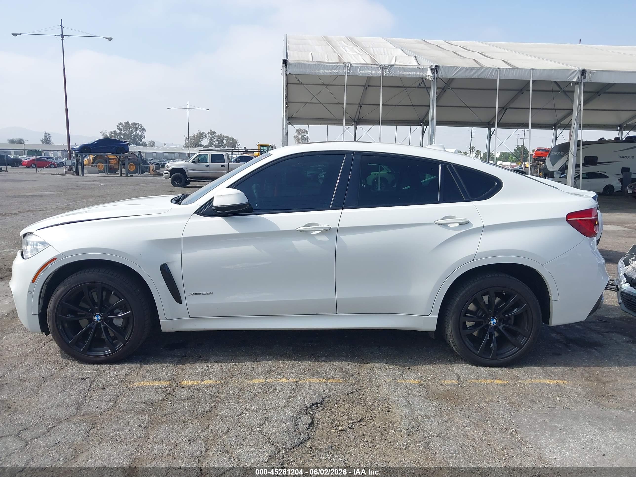 2018 BMW X6 XDRIVE50I