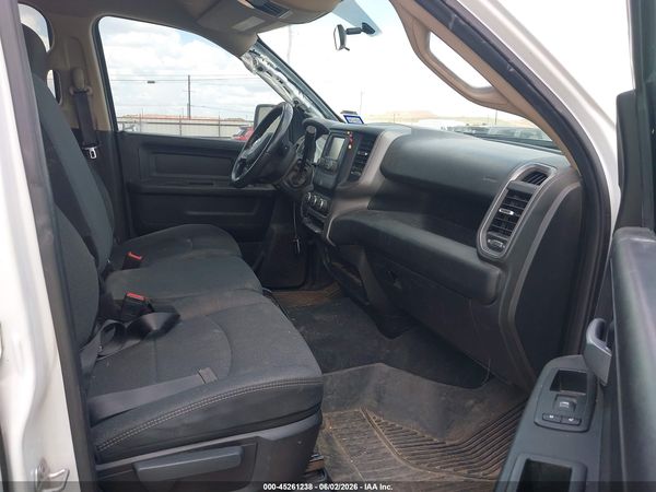 2019 RAM 2500 TRADESMAN  4X4 6'4 BOX