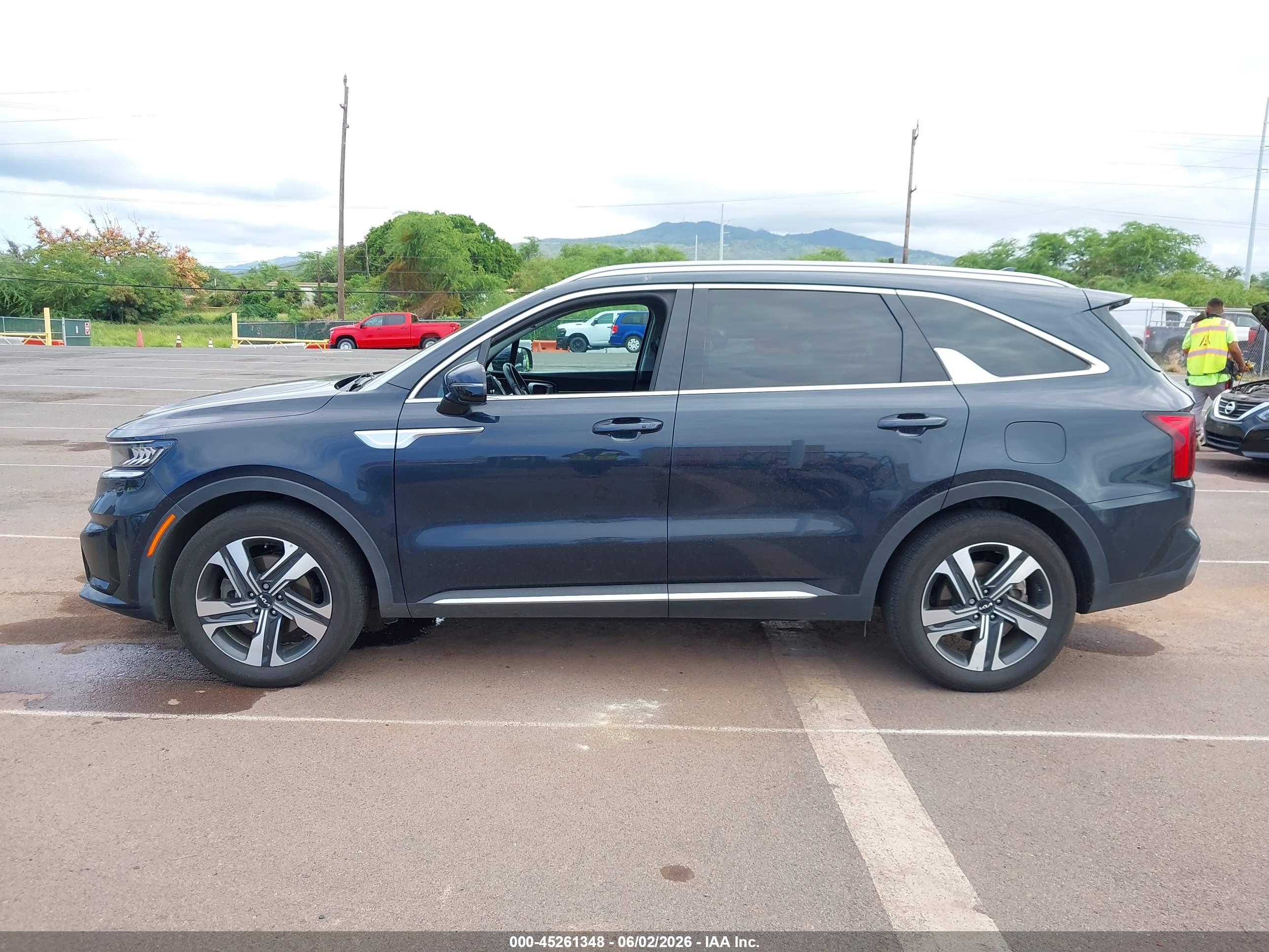 2023 KIA SORENTO HYBRID EX