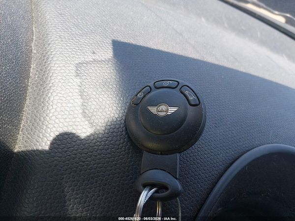 2016 MINI COUNTRYMAN COOPER