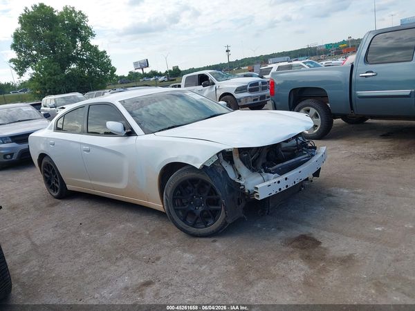 2016 DODGE CHARGER SXT