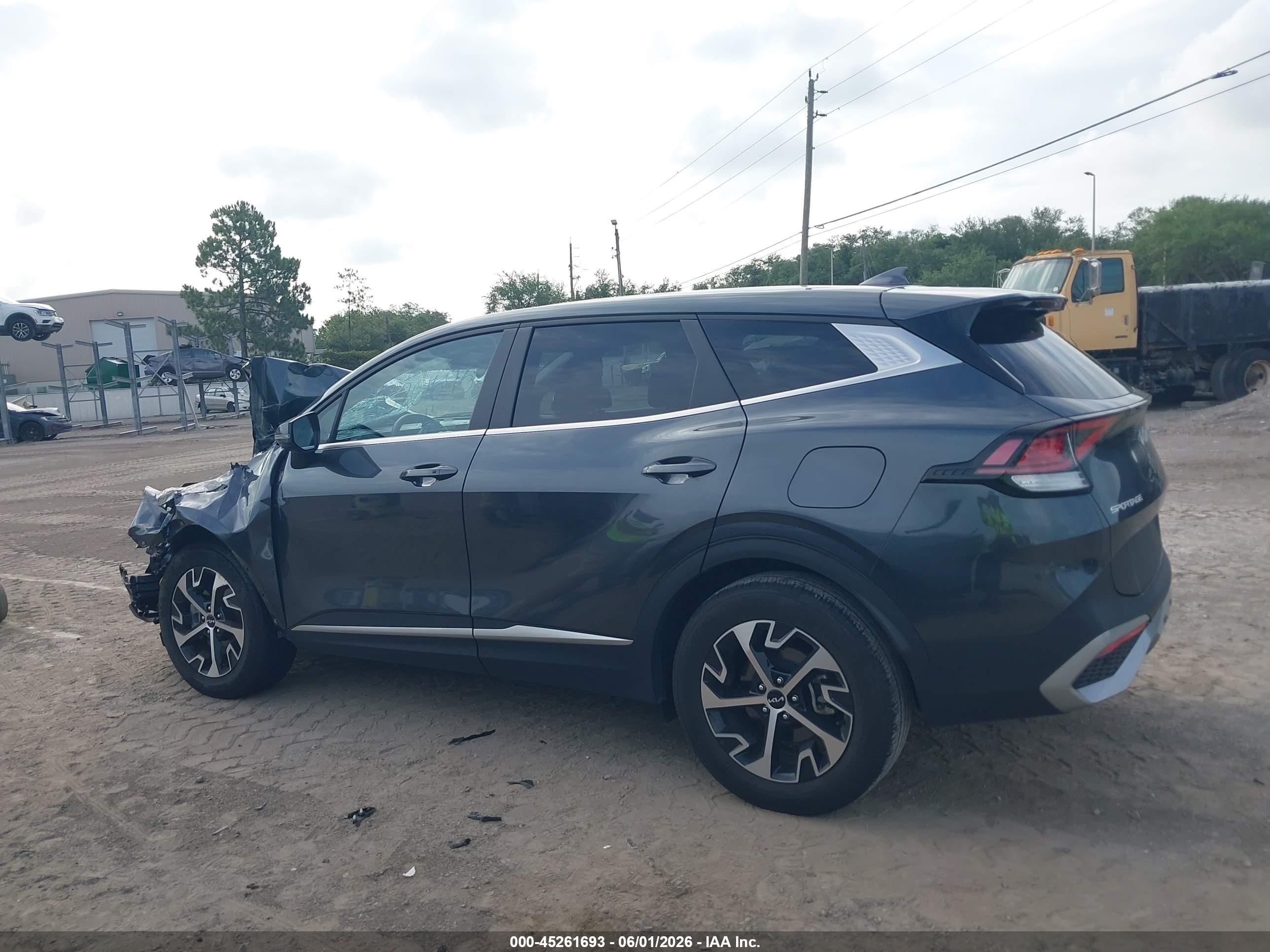 2023 KIA SPORTAGE EX