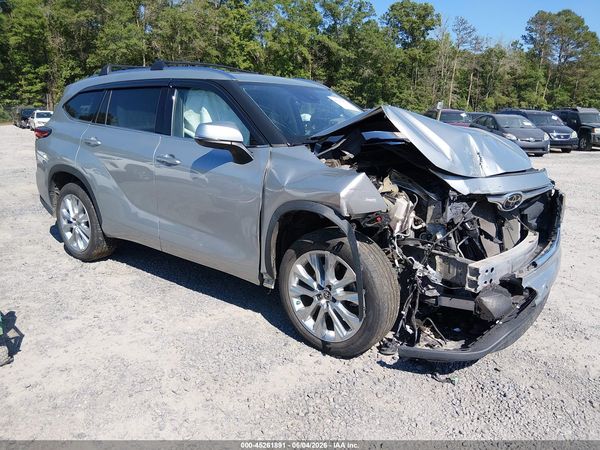 2021 TOYOTA HIGHLANDER LIMITED