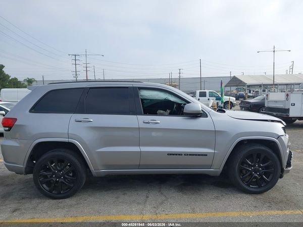 2017 JEEP GRAND CHEROKEE ALTITUDE 4X2
