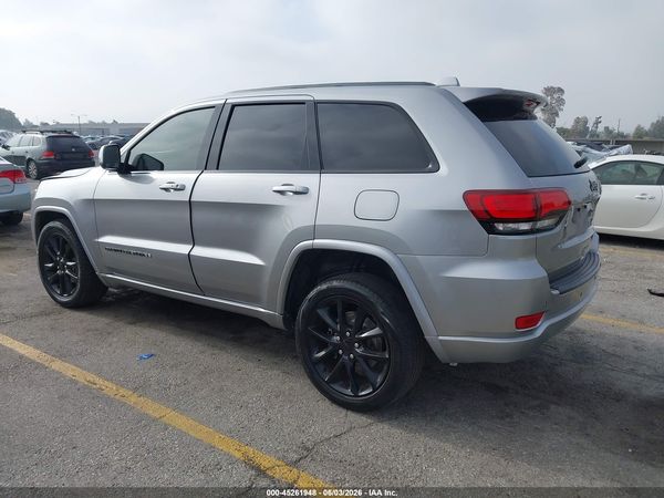 2017 JEEP GRAND CHEROKEE ALTITUDE 4X2