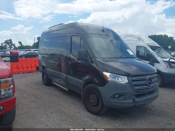 2022 MERCEDES-BENZ SPRINTER 2500 STANDARD ROOF I4 DIESEL